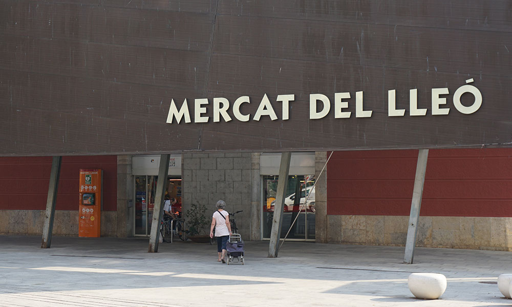 Compra de proximitat al Mercat del Lleó